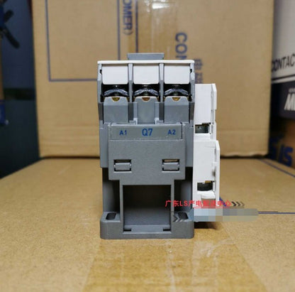 1PCS LS  MC-40a MC40a  CONTACTOR IN BOX  - FREE SHIPPING *L01