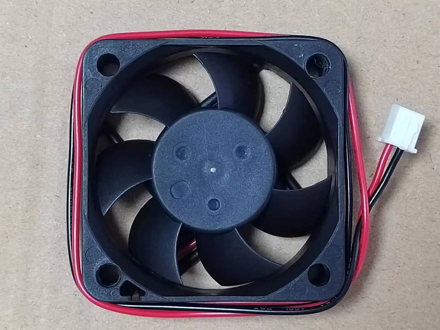 new 1PC TOP MOTOR Fan DF1205SH DC 12V 0.18A 5cm 50*15mm 2Pin