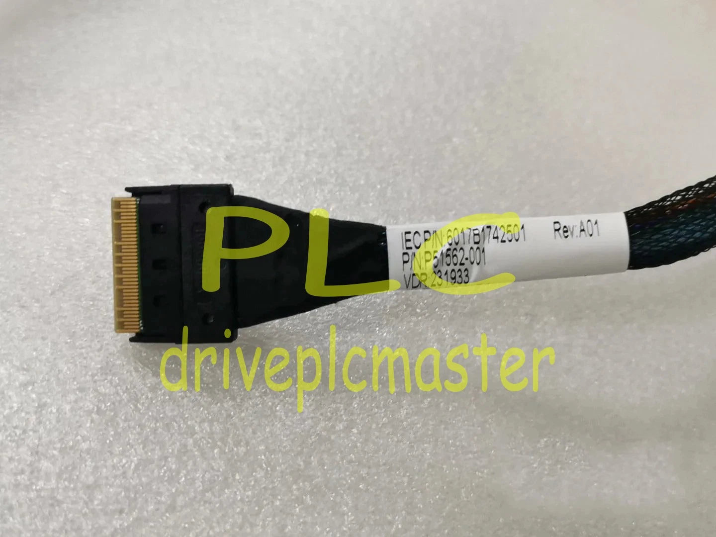 1PC Tri-Mode Cable Kit P55467-B21 DL38x 8SFF SAS/SATA #dr
