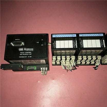 New One GE FANUC IC670MDL640J 24VDC 16-Input Module POS/NEG Unit - GE FANUC