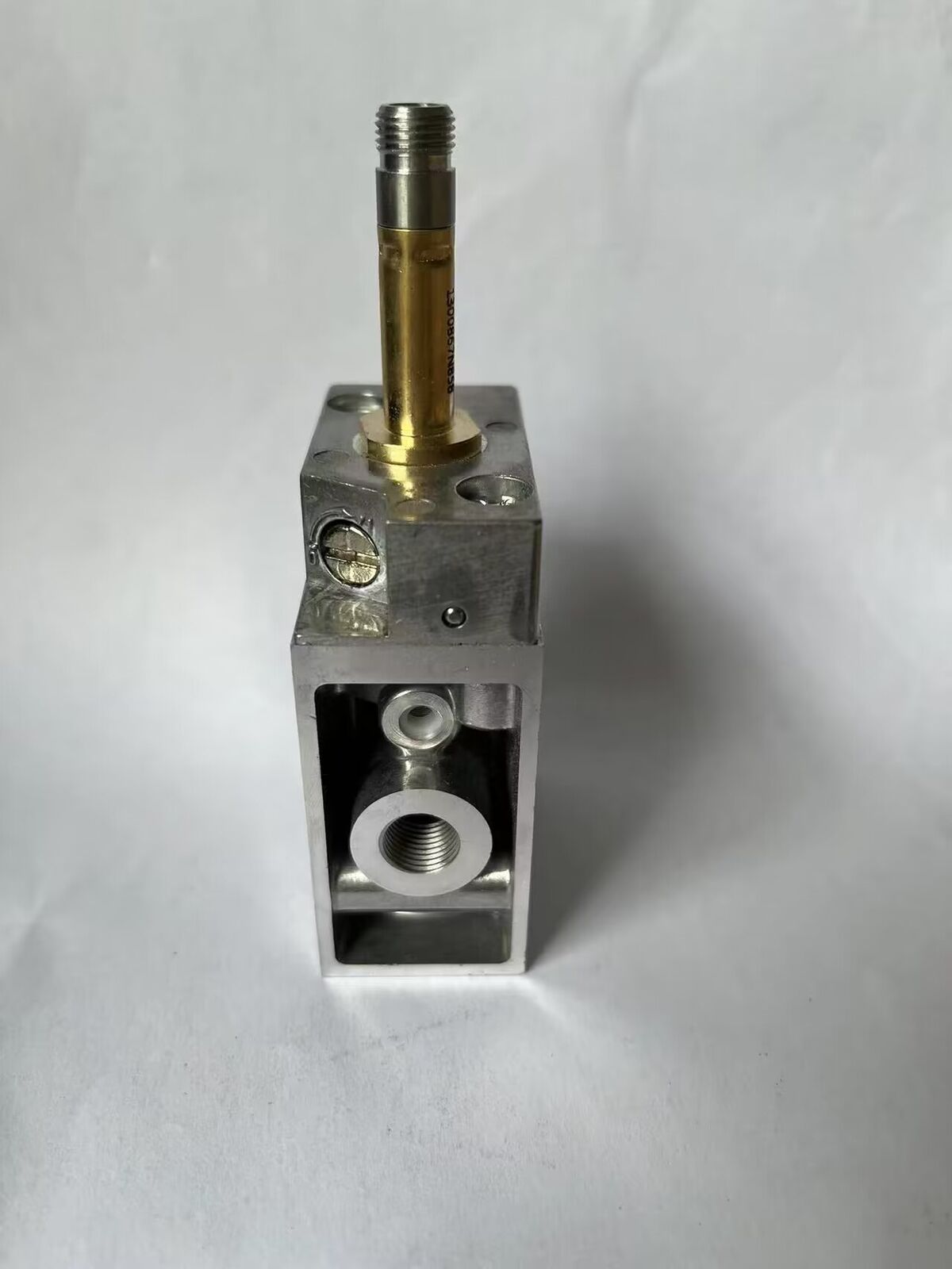 new 1PC FESTO MFH-3-1/8 7802 Solenoid Valve - FESTO