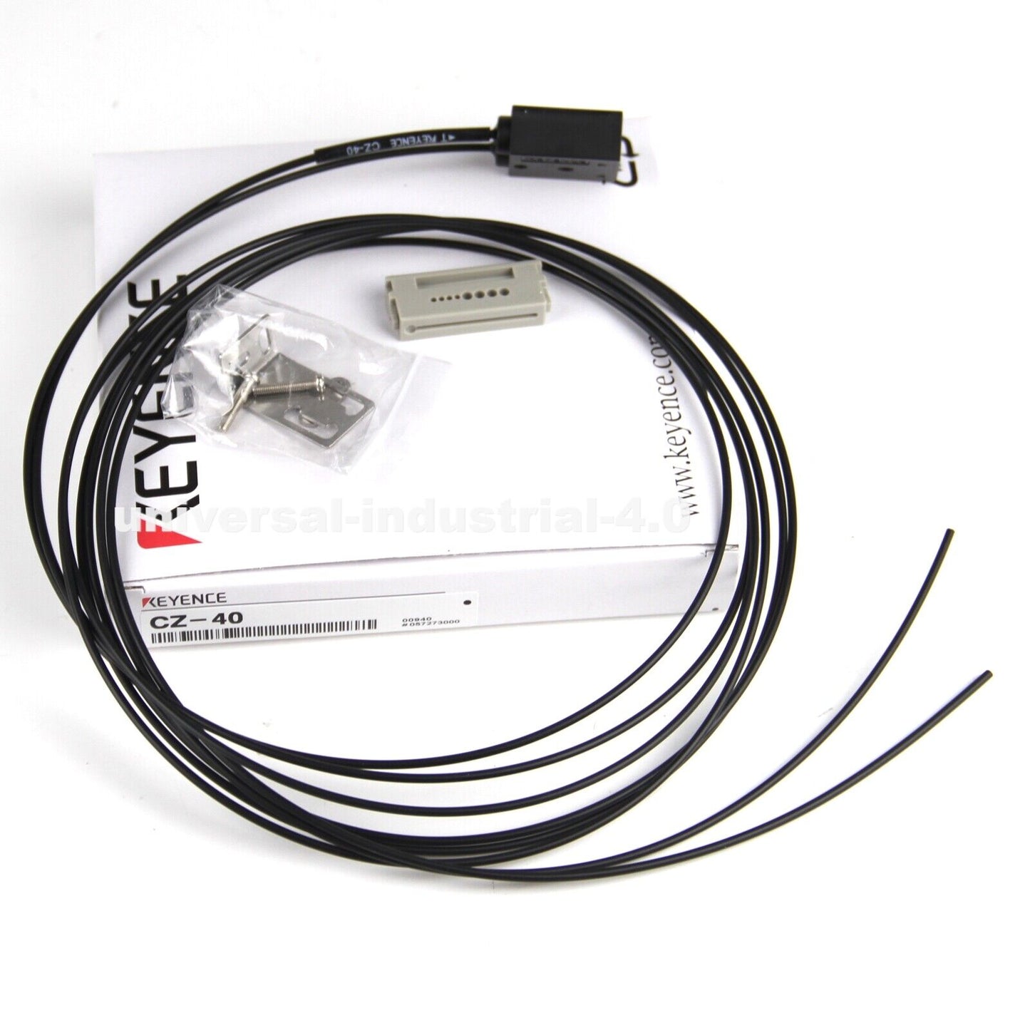 KEYENCE CZ-40: Reflective Spot - Photoelectric Fiber Optic Sensor - KEYENCE