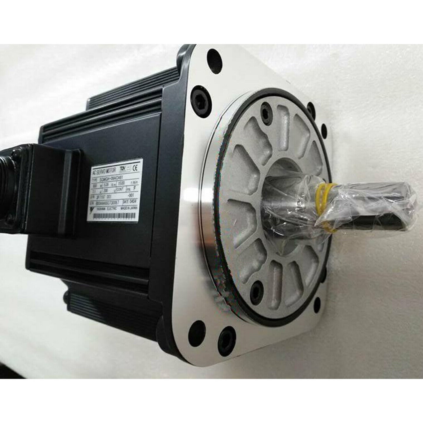 used 1PC for Yaskawa SGMGH-09ACA61 Servo Motor ship - YASKAWA