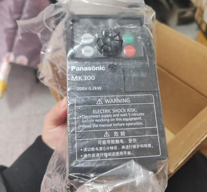 1PC  Panasonic AMK3000P22 Inverter 200V 0.2KW In Box  Free Ship