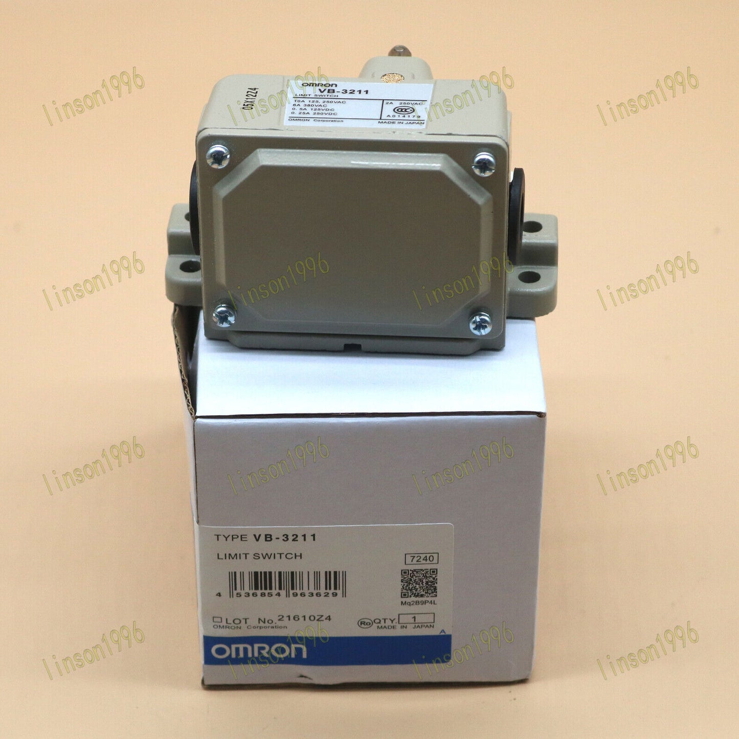 ONE OMRON Travel Switch VB3211 - OMRON