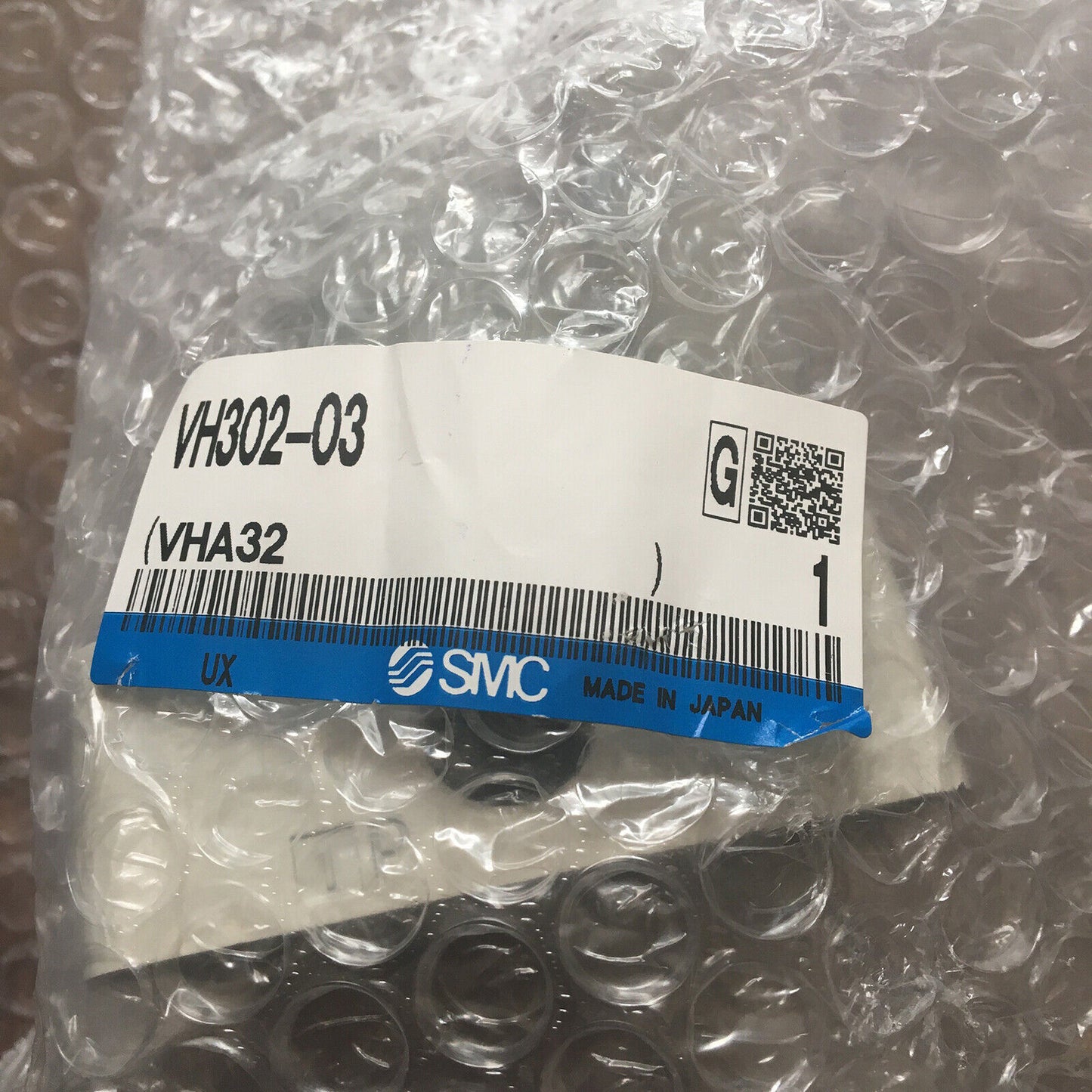 SMC pneumatic manual valve VH302-03 - SMC