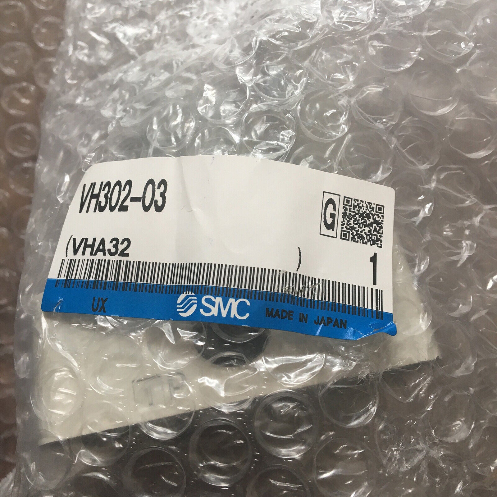 SMC pneumatic manual valve VH302-03 - SMC
