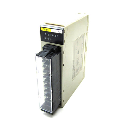 Omron C200H-OD211 Output Unit Sensor - High Precision Measurement System - OMRON