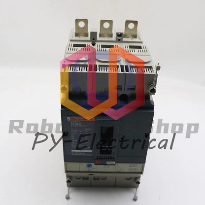 Merlin Gerin Fixed breaker NS160N with 63/80 amp plug-in /RS