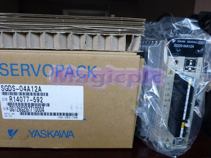 new YASKAWA SGDS-04A12A AC SERVO DRIVER SGDS04A12A 1pcs
