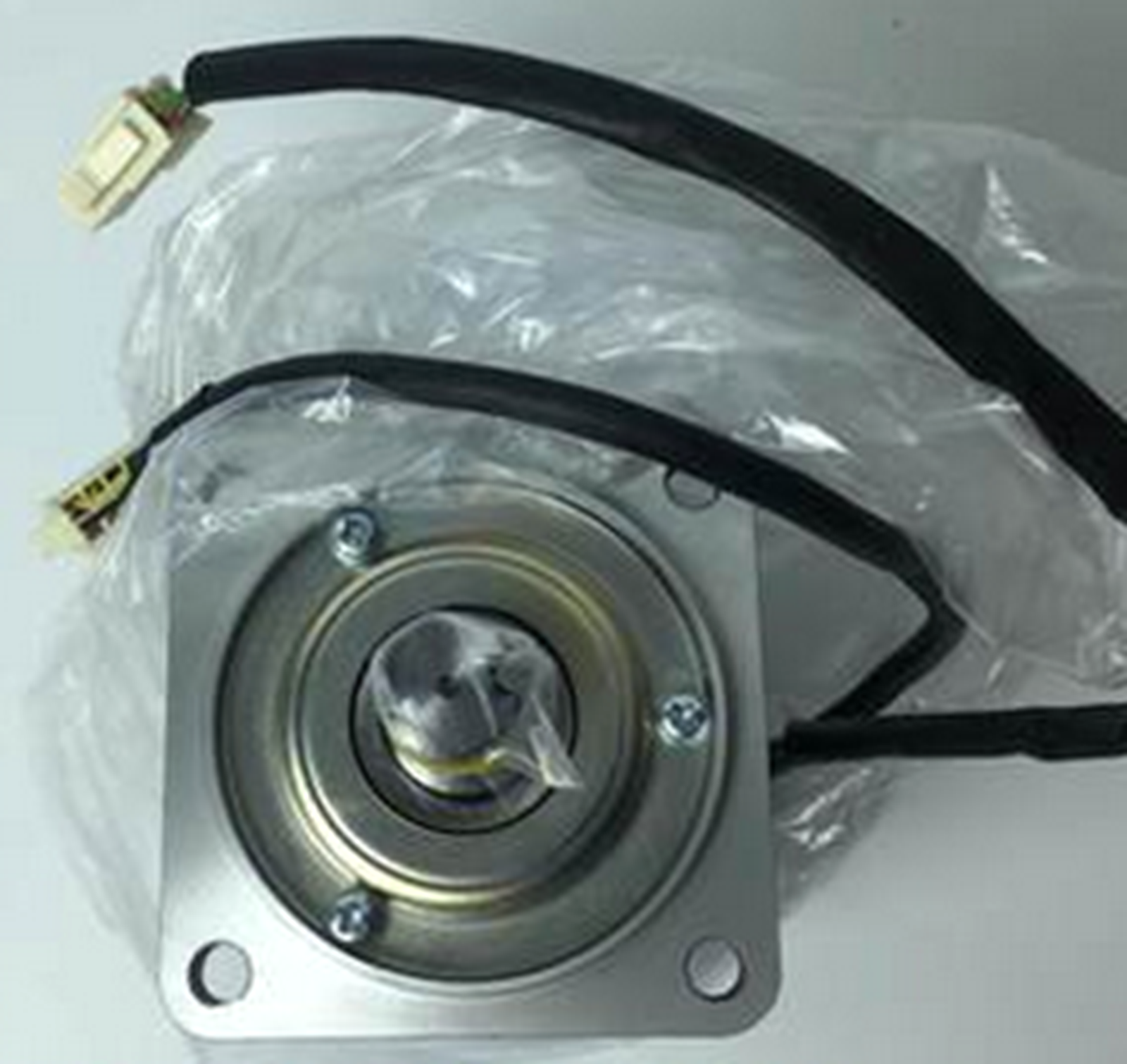 Yaskawa SJME-08AMB41 Servo Motor - YASKAWA