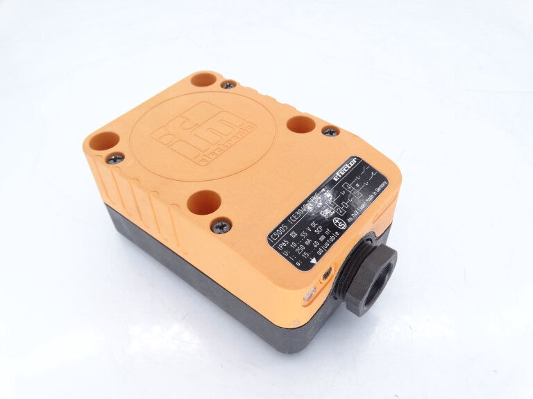 EFECTOR ICE3040-FPKG-IC5005 SENSOR: EFEKTOR Smart Temperature Sensor - EFECTOR