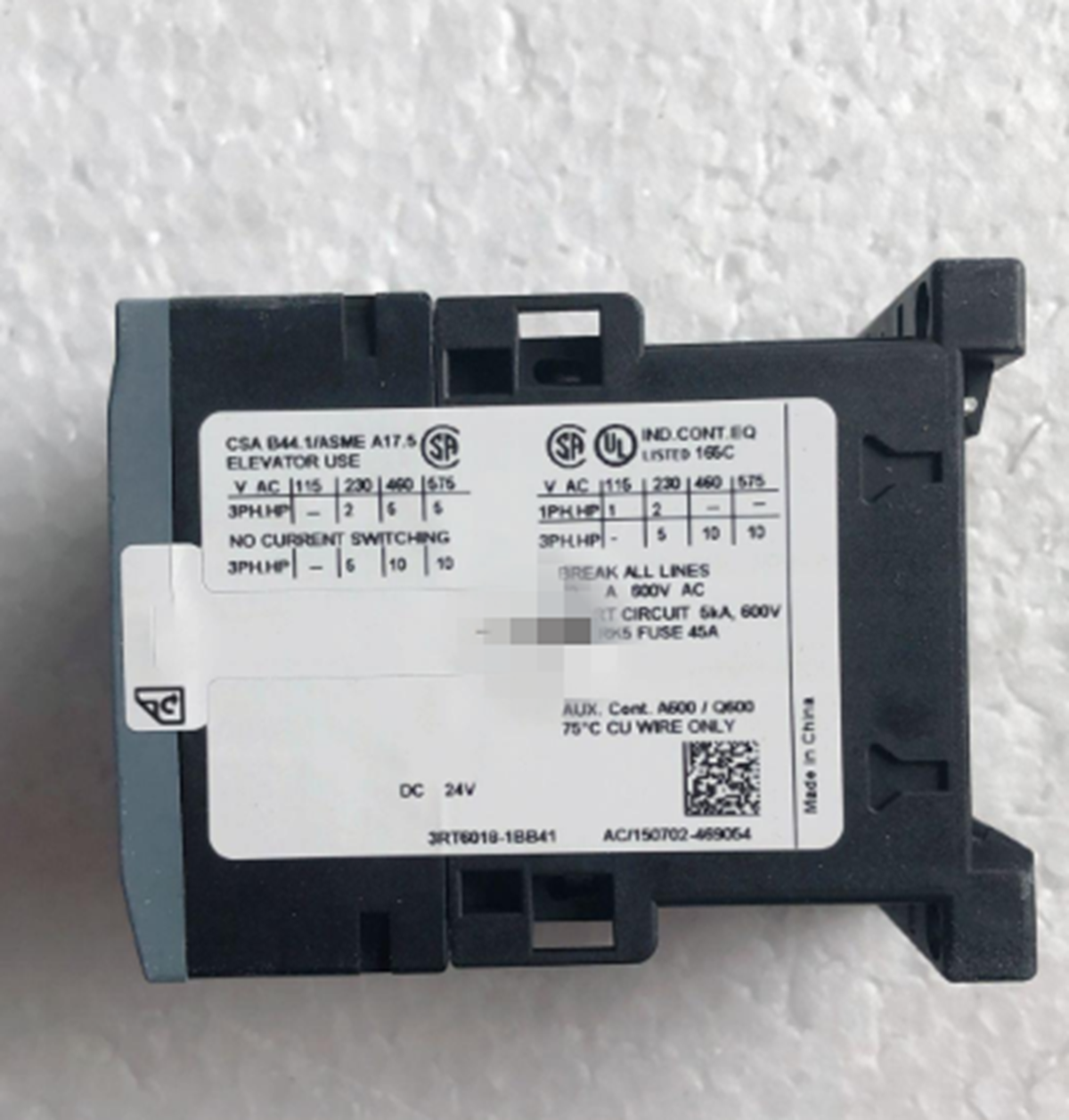 new  SIEMENS Circuit Breaker 3RT6018-1BB41 Contactor 1NO, 3-Pole