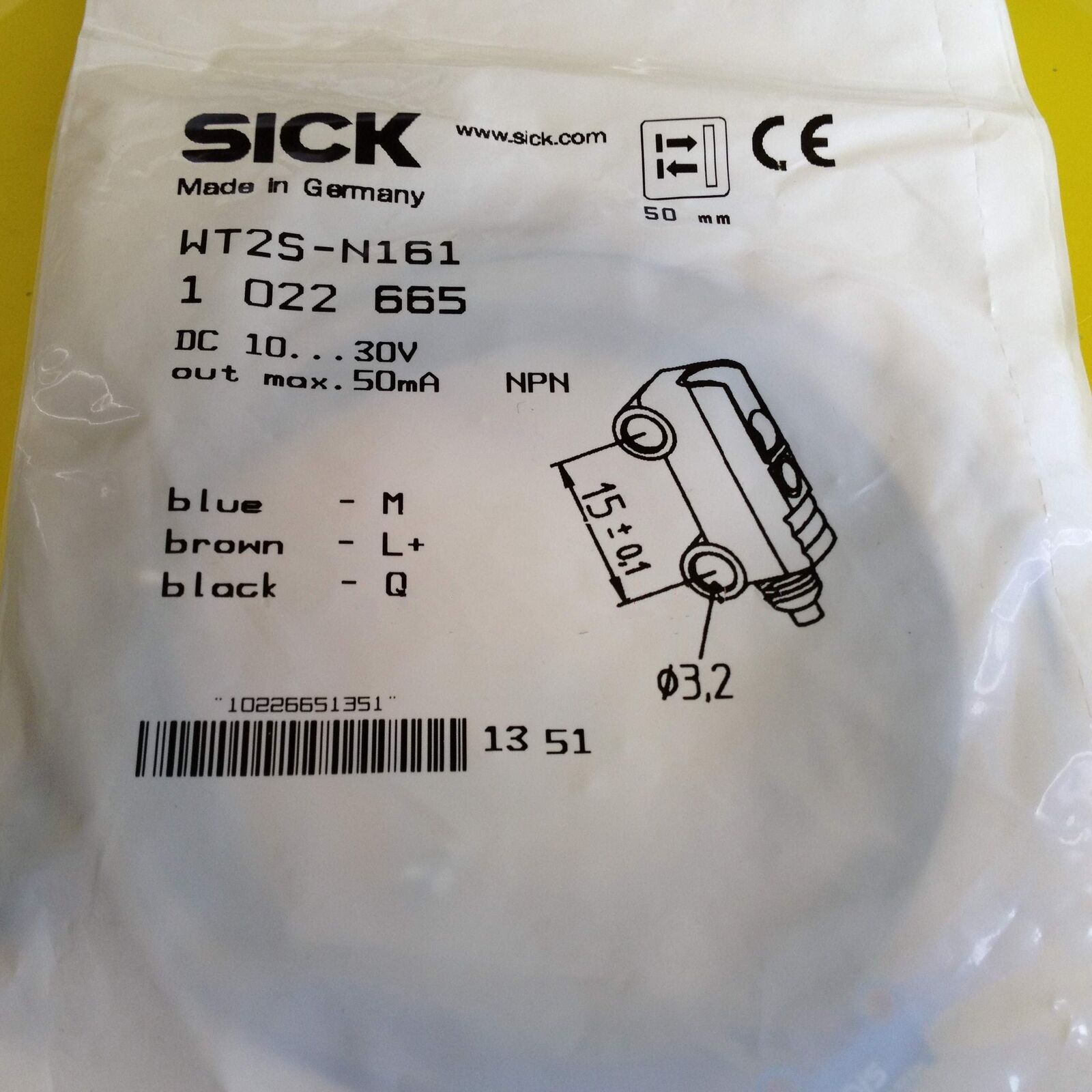 new 1 piece   sick Photoelectric Sensor WT2S-N161 ship