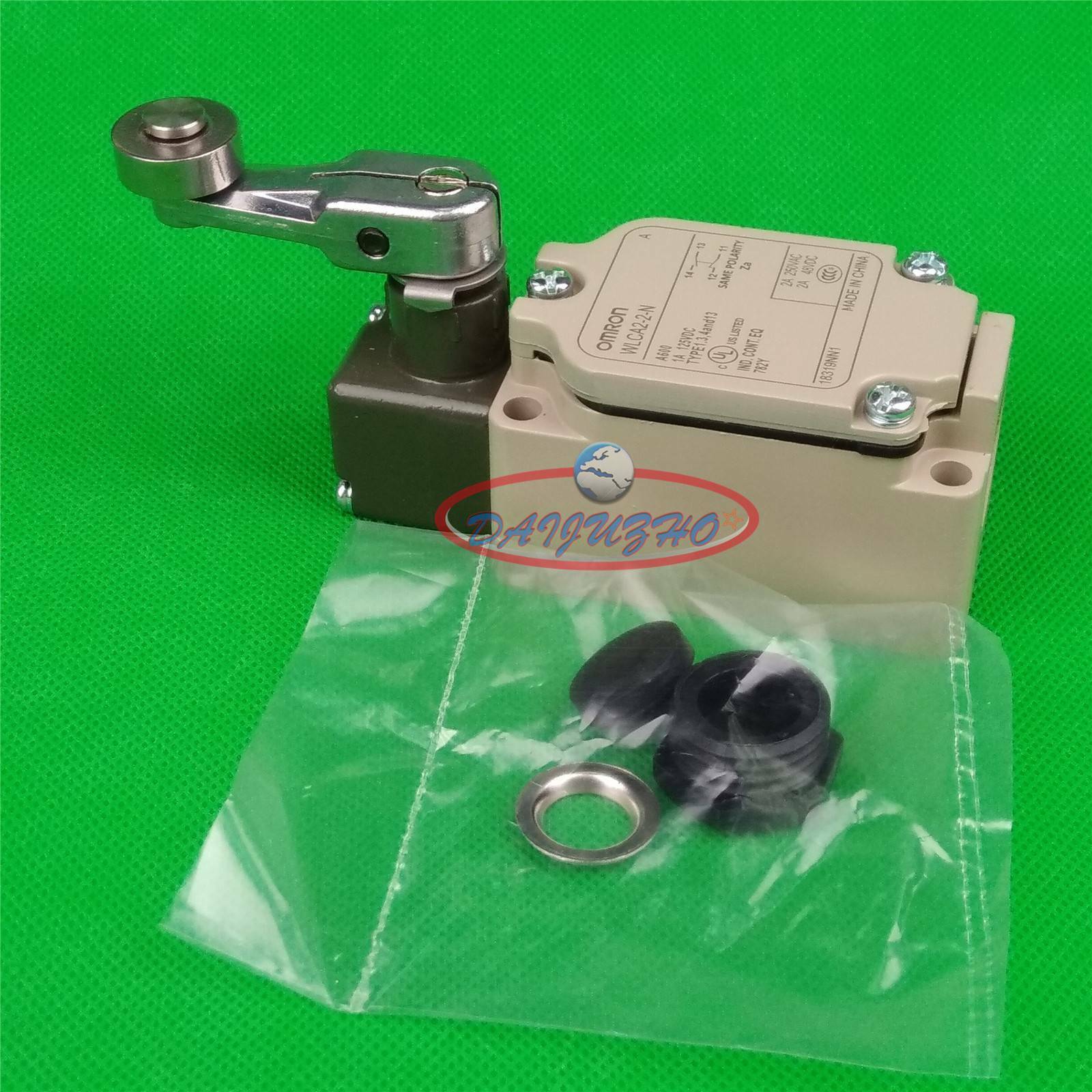 new ONE  WLCA2-2-N WLCA22N OMRON Limit Switch