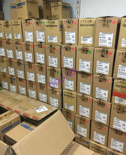 new Inverter FUJI FRN0030C2S-4C 15KW 3P 380V 50/60HZ 30A