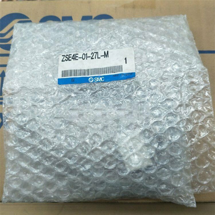 1PC SMC Pressure Sensor ZSE4E-01-27L-M - SMC