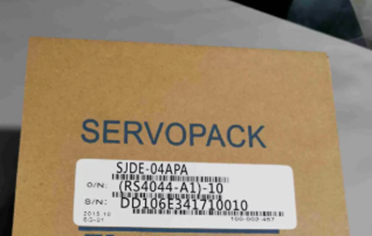 Yaskawa SJDE-04APA Servo Motor - YASKAWA