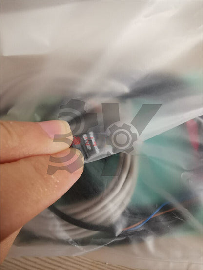 new 1PCS EX-11EBD EX-11EP Panasonic SUNX Switch