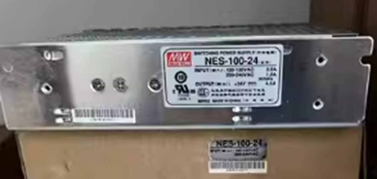 MEANWELL 24V 4.5A Switching Power Supply - MEANWELL
