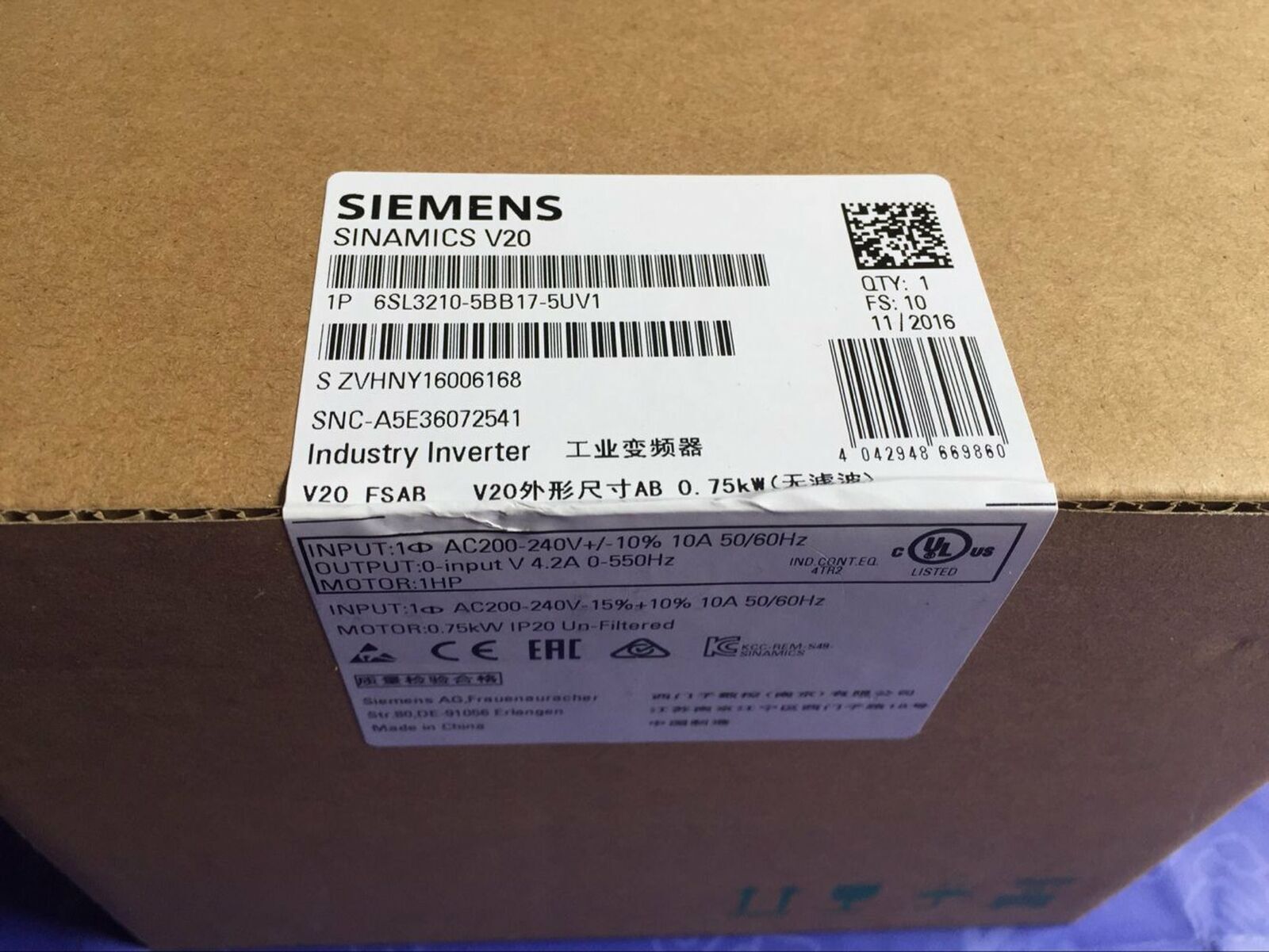 new 1PC  In Box Siemens 6SL3210-5BB17-5UV1 Inverter one year