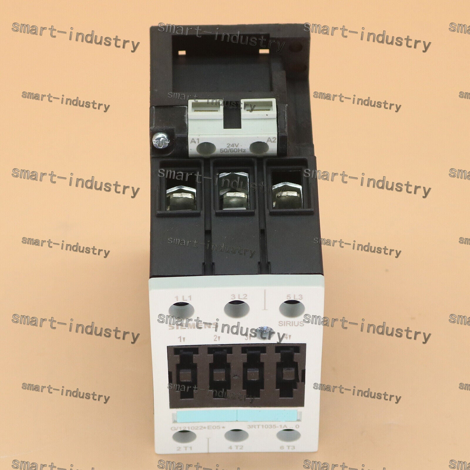 new  SIEMENS In Box Contactor 3RT1035-1AC20 3RT1035-1AC20 spot stocks