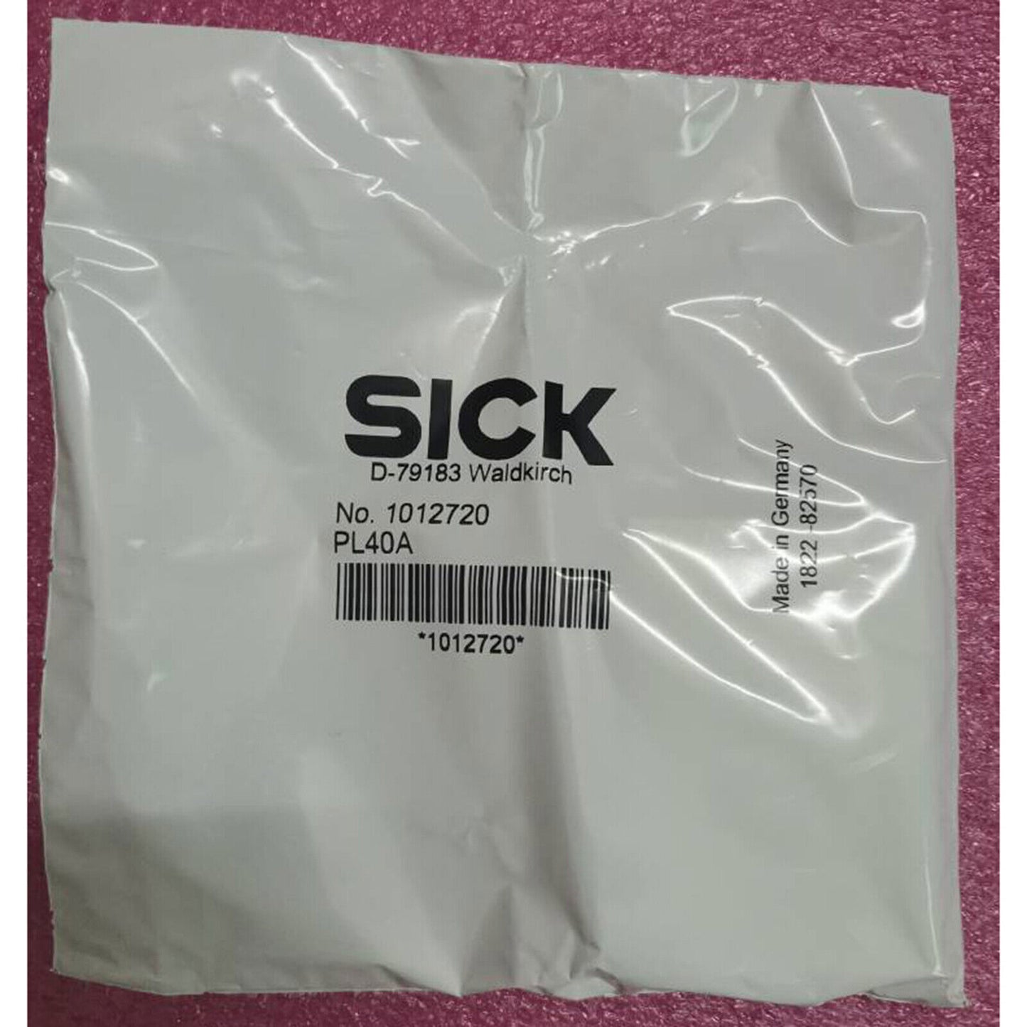 new SICK PL40A 1012720 Reflector One - SICK