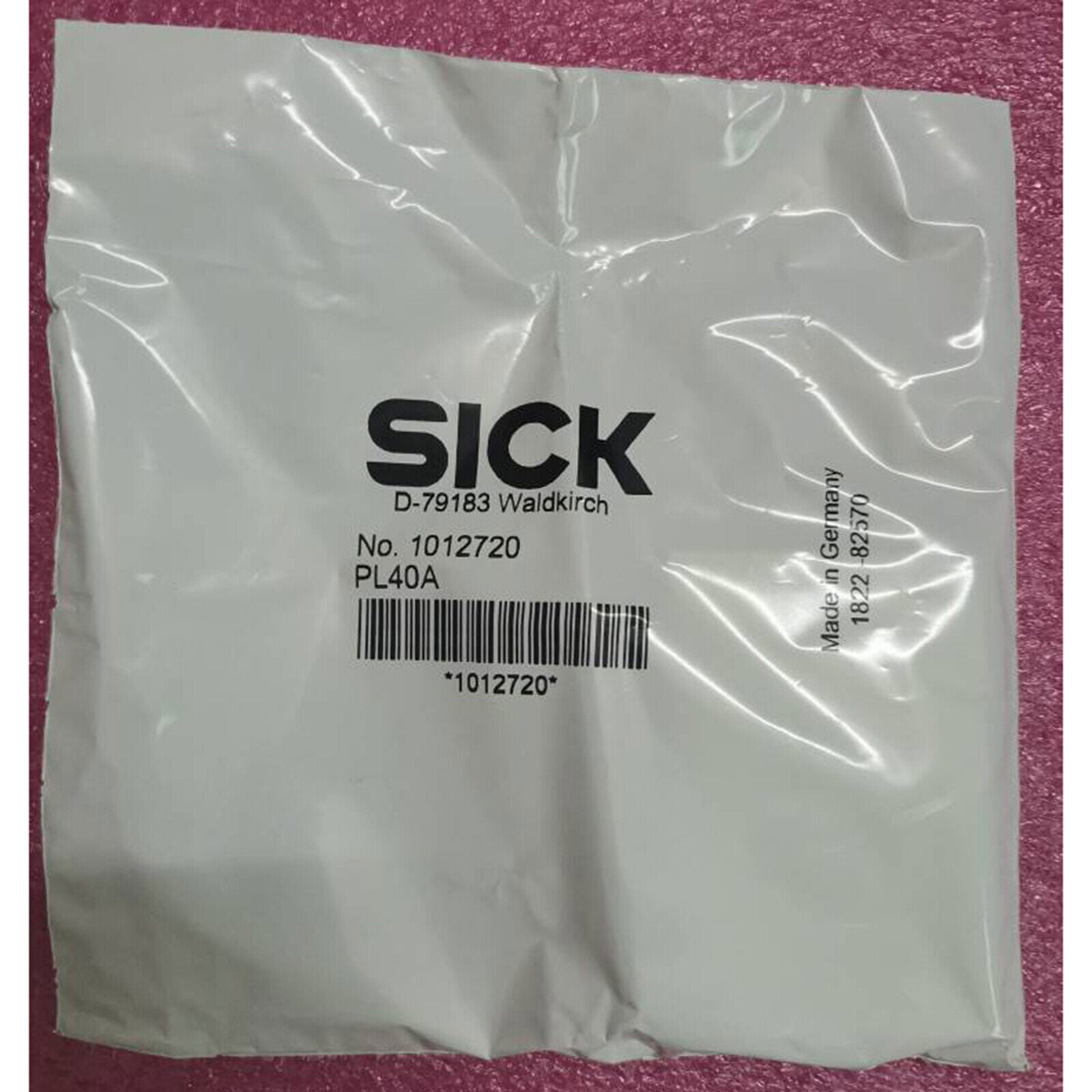 new SICK PL40A 1012720 Reflector One - SICK