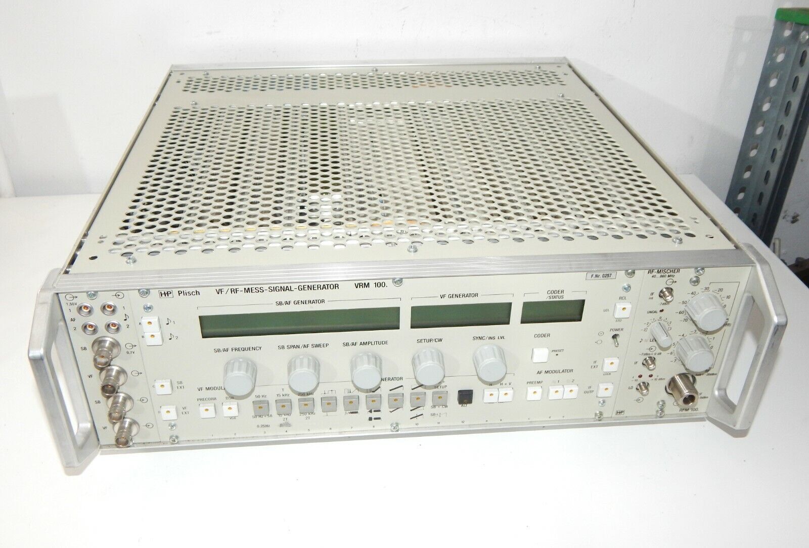 Plish VRM100 VF/RF Measuring Signal Generator - PLISH