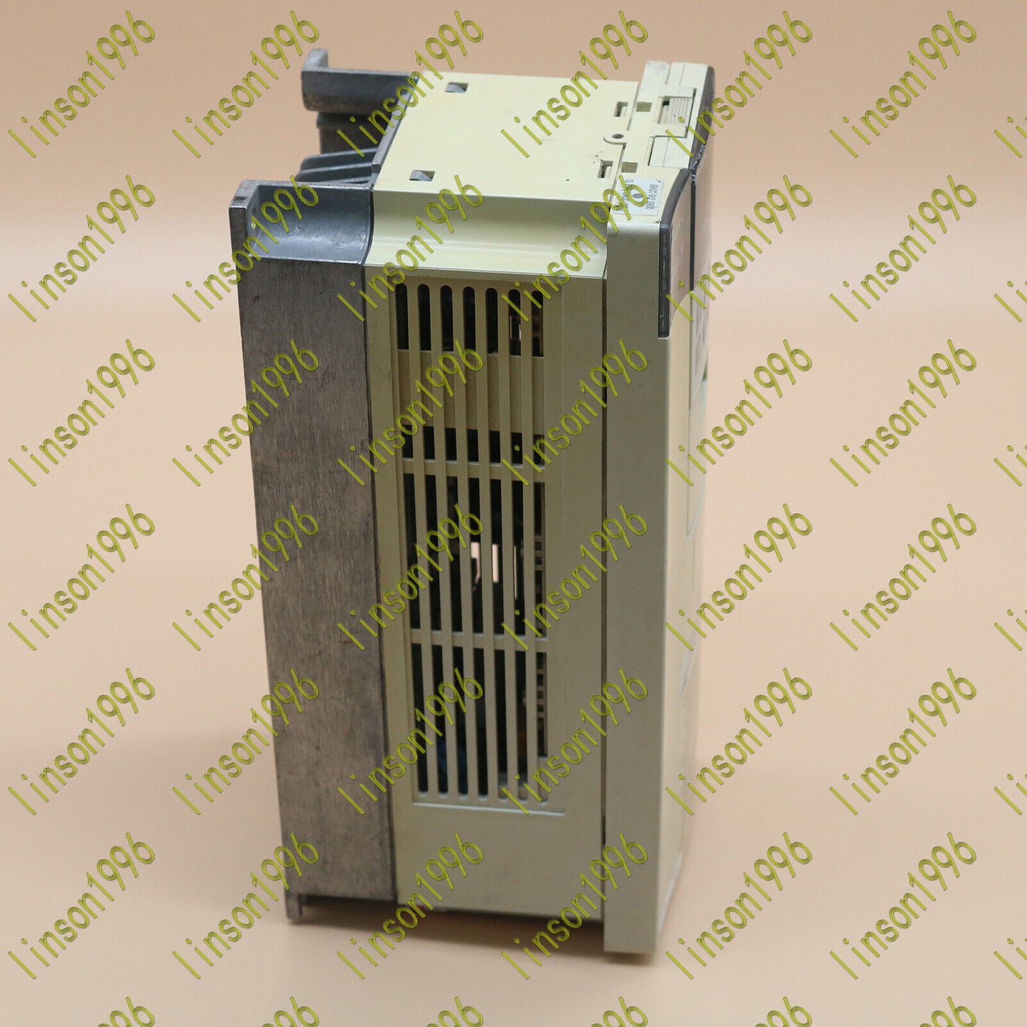 used 1PCS Mitsubishi FR-A520-0.75K Inverter Motor Drive - MITSUBISHI