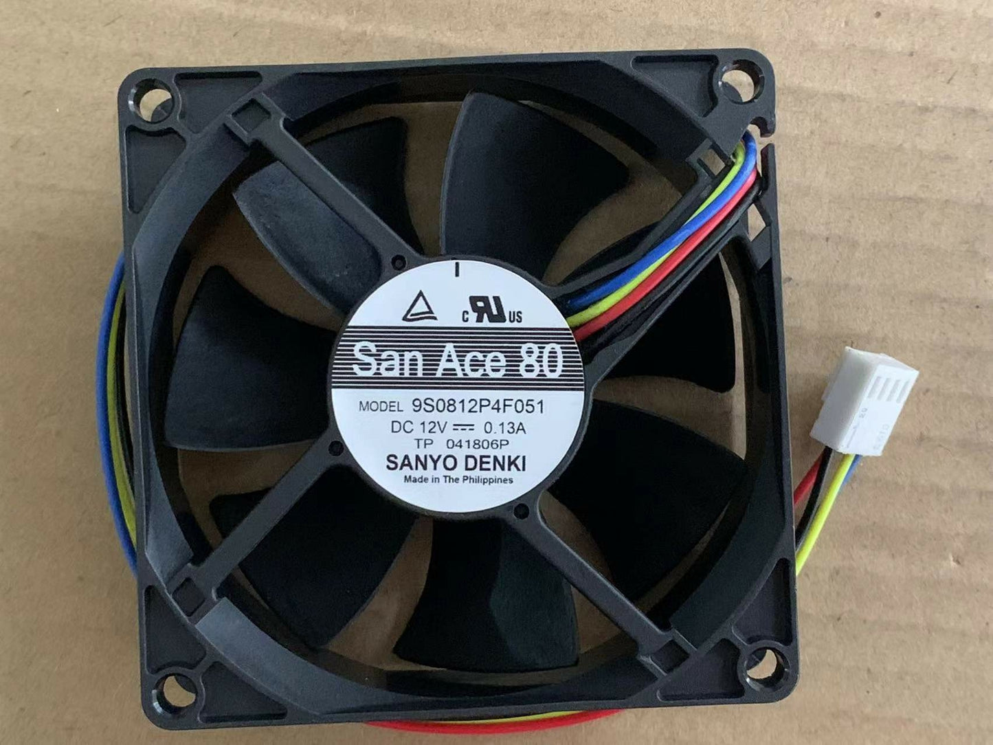 new Sanyo San Ace 80 9S0812P4F051 12V 0.13A 8CM 8025 4-wire PWM cooling fan
