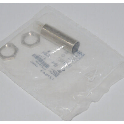 ONE BALLUFF Proximity Switch BES M18MI-POC80B-S04K - BALLUFF