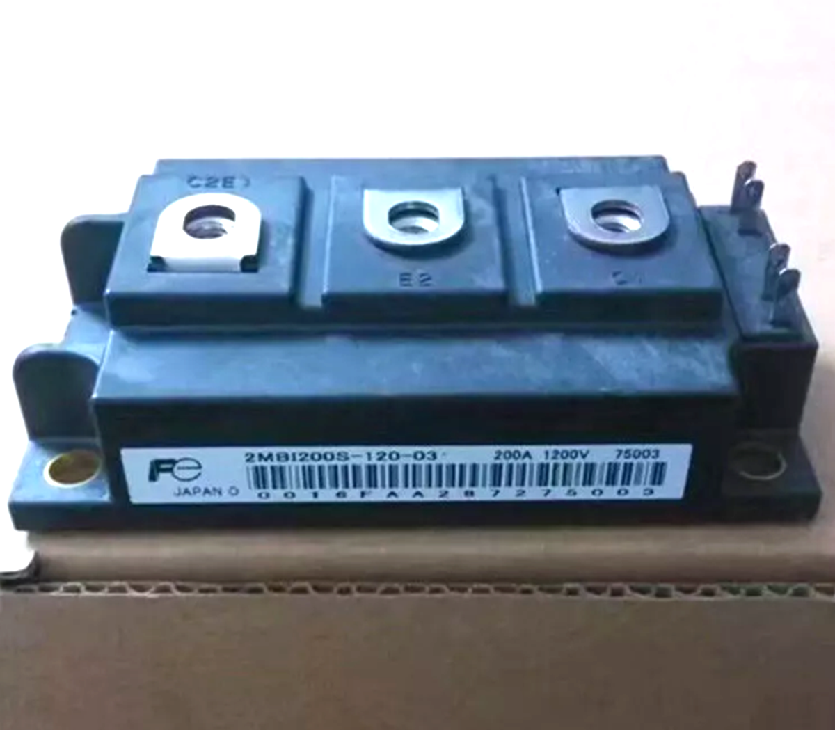 new FUJI 2MBI200S-120-03 2MBI200S120-03 IGBT Module - FUJI