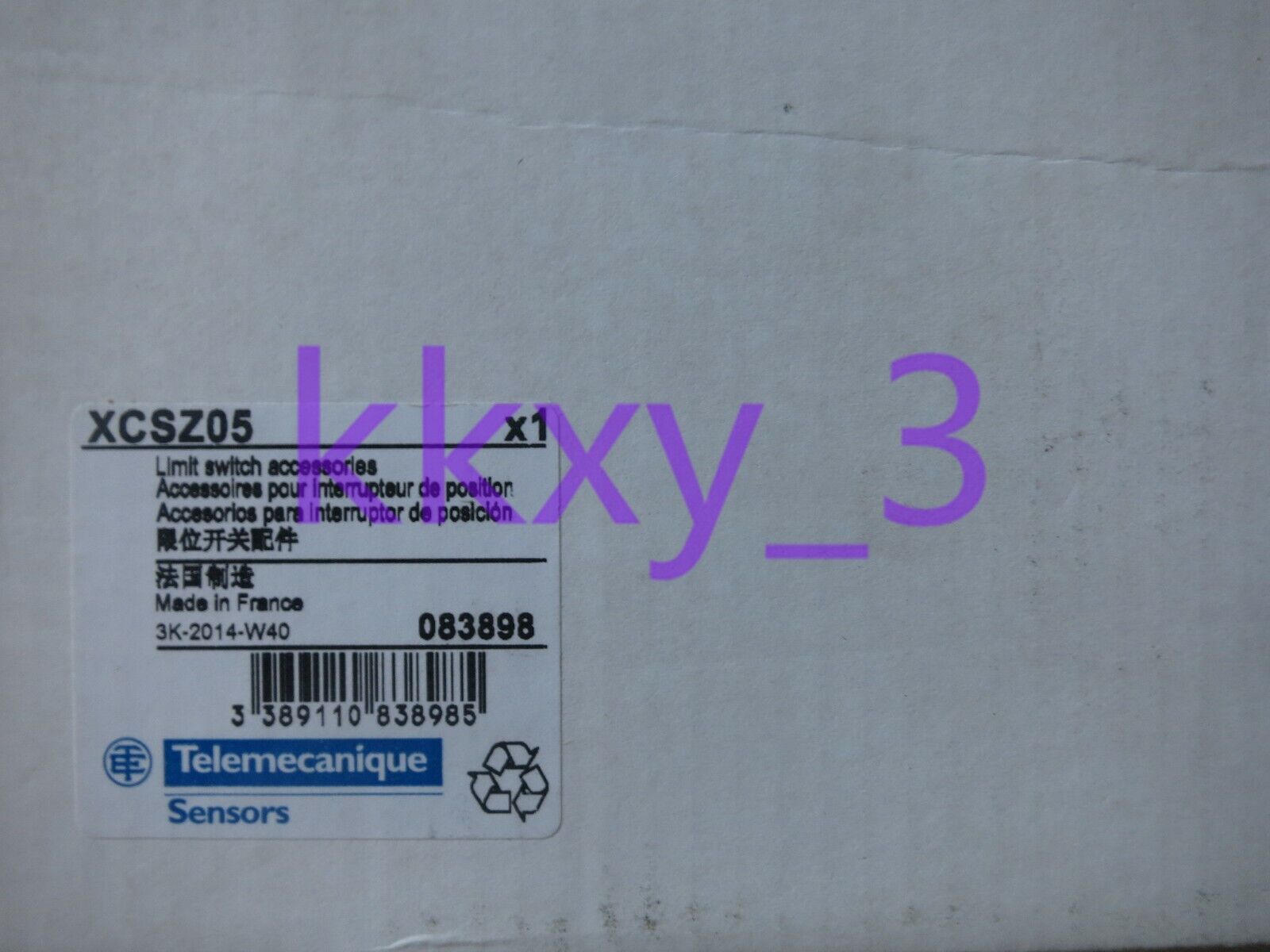 new 1 PCS Schneider safety switch insert XCS-Z05 - SCHNEIDER