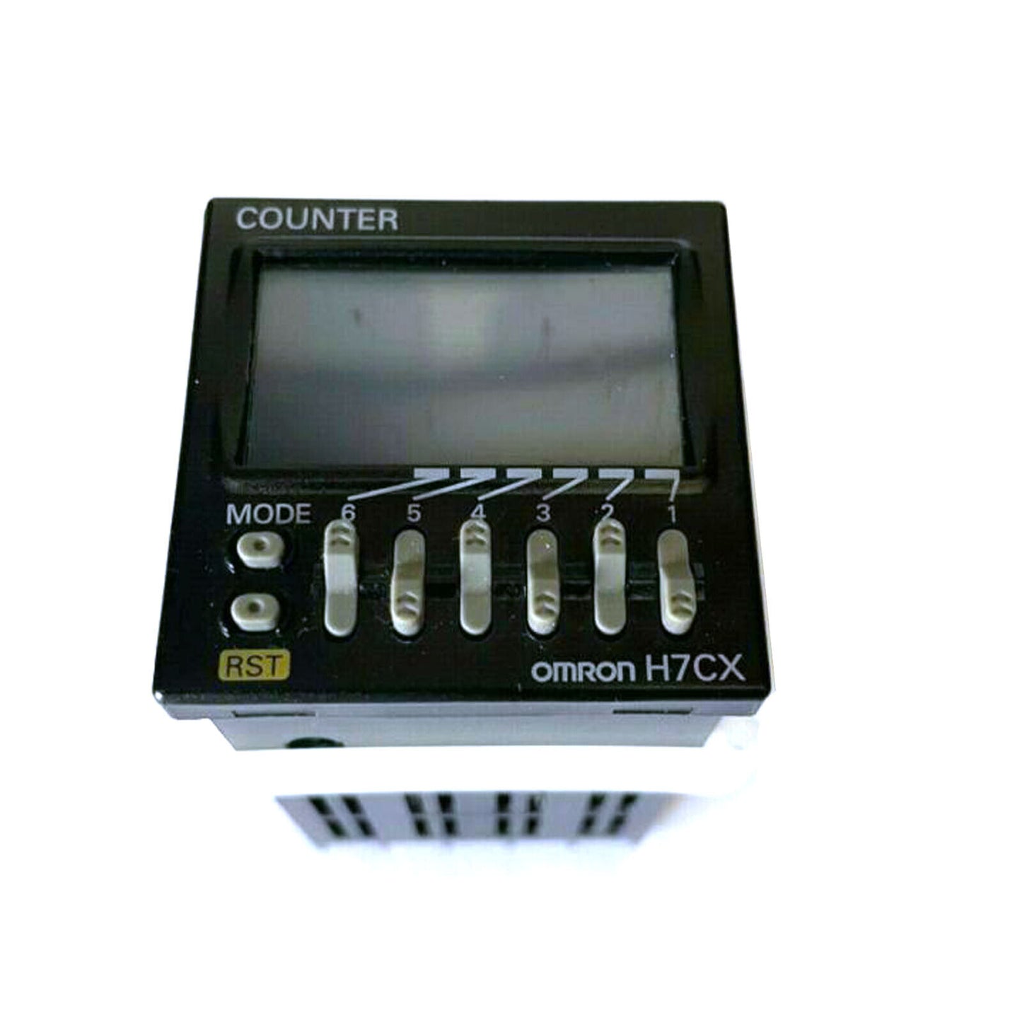 new OMRON H7CX-AWD1-N MULTIFUNCTION PRESET COUNTER SCREW TERMINAL 12-24VDC - OMRON