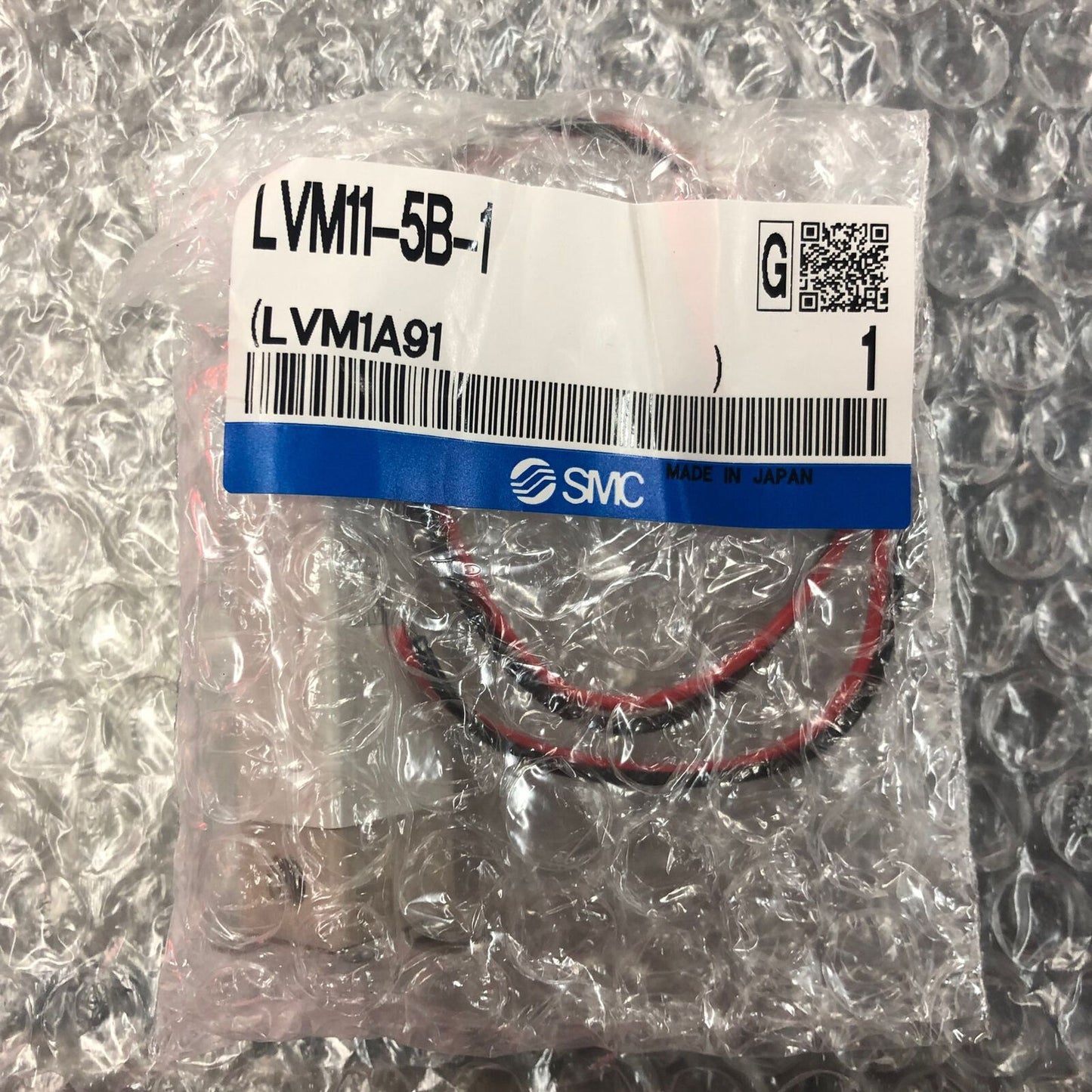 ONE SMC Solenoid Valve LVM11-5B-1 - SMC
