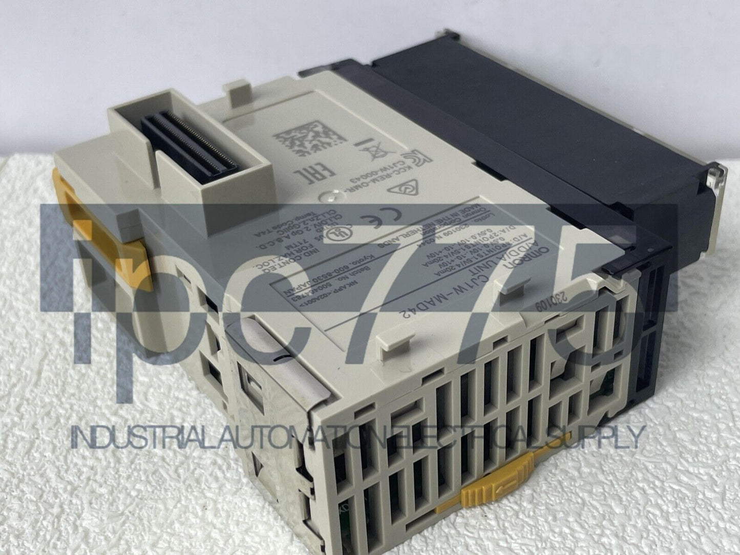 1PC Omron CJ1W-MAD42 Unit PLC Module - OMRON