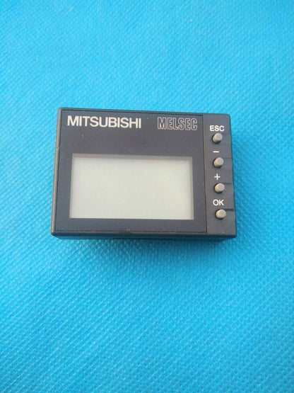 new 1PC MITSUBISHI FX3U-7DM PLC Display Module FX3U7DM In Box ping