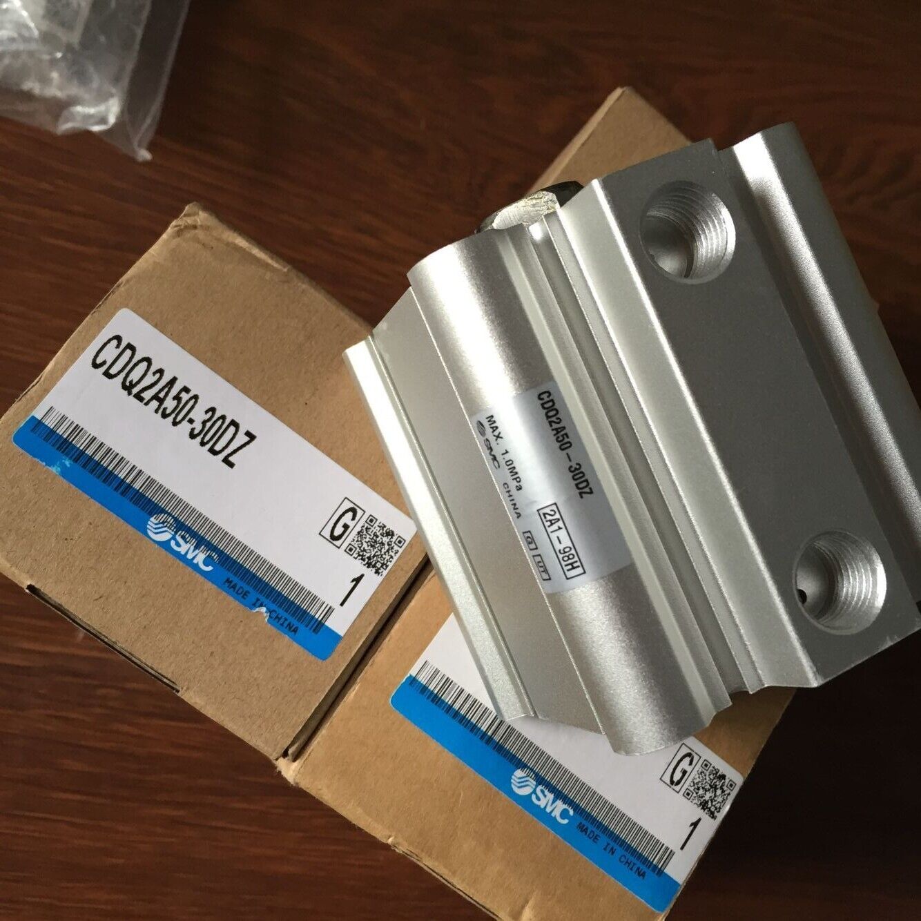 ONE SMC THIN CYLINDER CDQ2A50-30DZ - ONE SMC