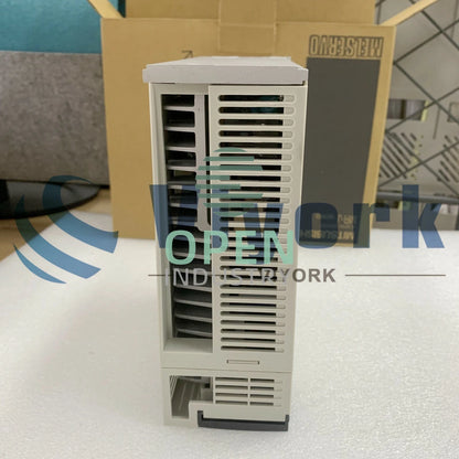 1PCS Mitsubishi MR-J2S-70B SERVO AMPLIFIER 200V 750W