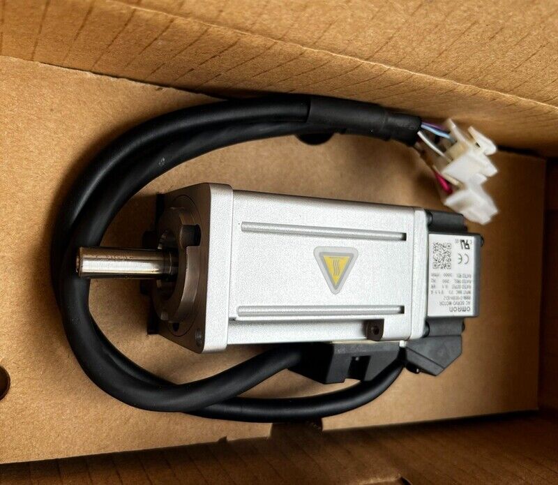 Omron R88MG10030HS2Z - OMRON