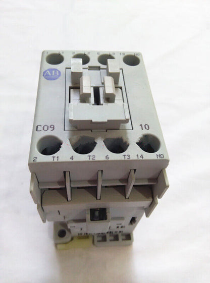 1pc Allen-Bradley Contactor 100-C09A10 in box - ALLEN-BRADLEY