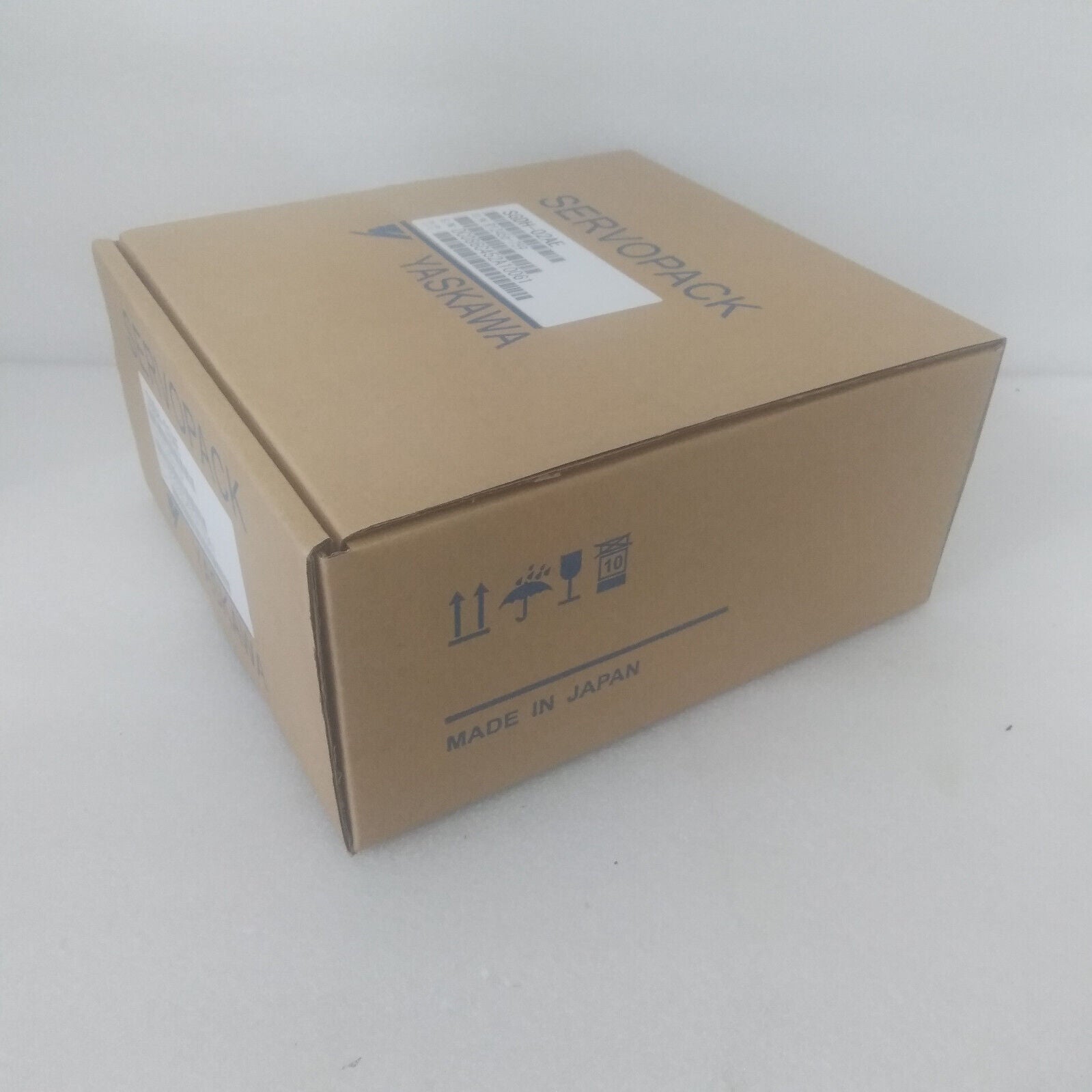 24-Hour Reliability YASKAWA SERVO Drive SGDH-02AE for Professional Applications - YASKAWA