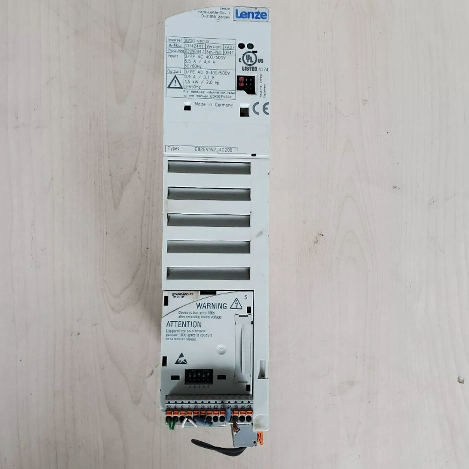LENZE Vector Inverter Drive E82EV152_4C200 used tested - LENZE