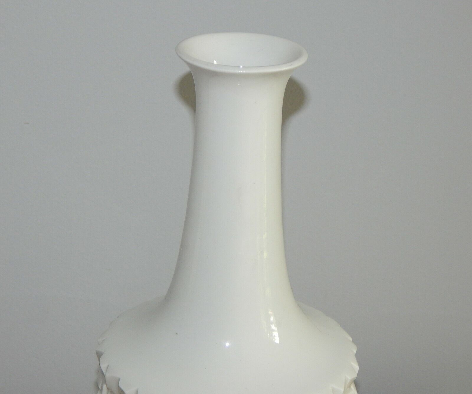 used Porcelain MEISSEN Vase Art Deco - KOEED