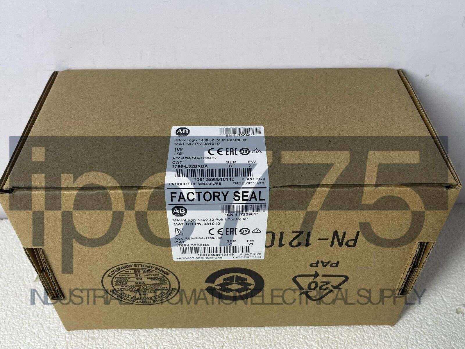 new 1766L32BXBA  Factory Sealed AB 1766-L32BXBA MicroLogix 1400 Controller 1 one