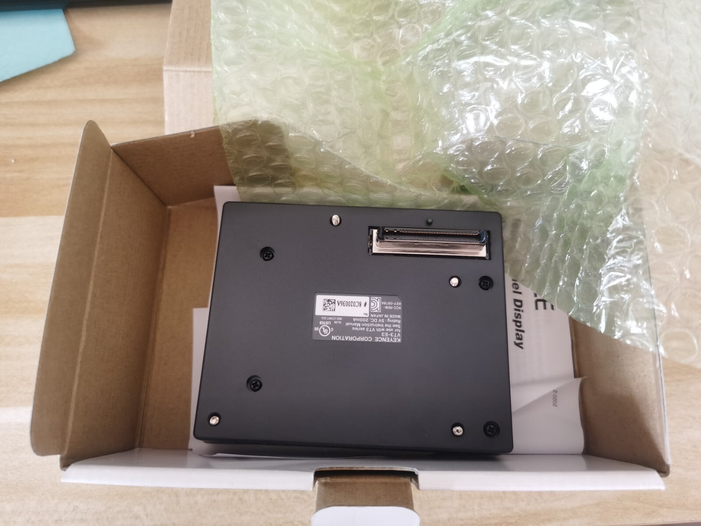 1PC Keyence VT3-E3 VT3E3 In Box