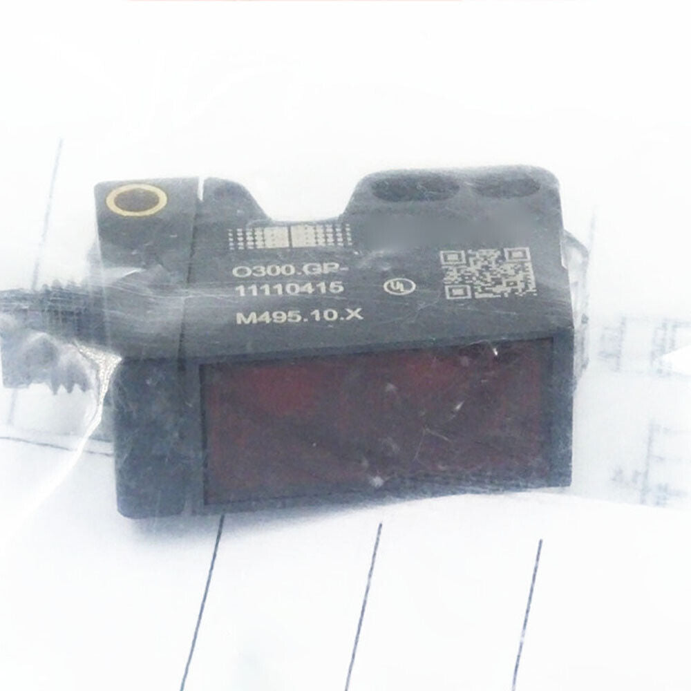 new For BAUMER O300.GP-11110415 30-200mm 10-30V DC Photoelectric Switch Sensor - BAUMER