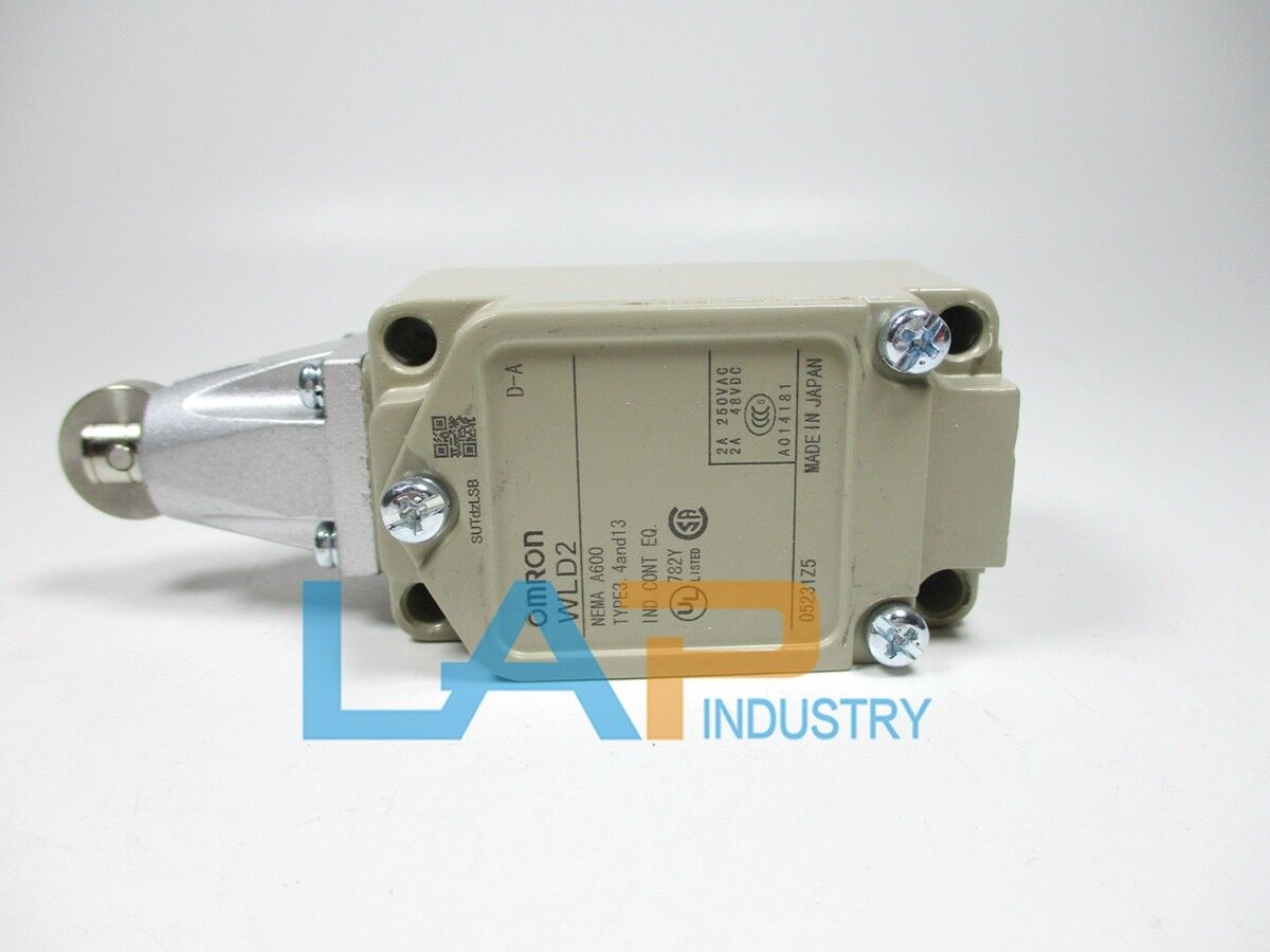 new 1PC  Omron Limit Switch WLD2