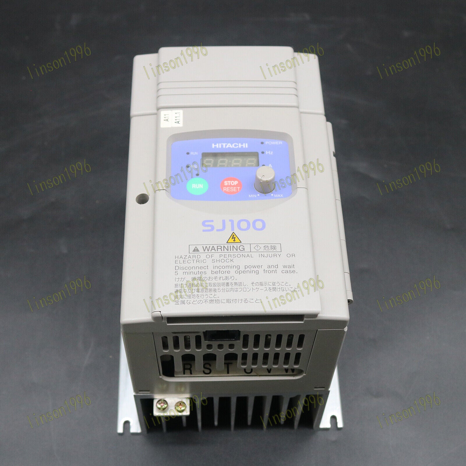 used  HITACHI SJ100-015NFE Frequency Converter 1.5KW 220V Tested In Good koeed